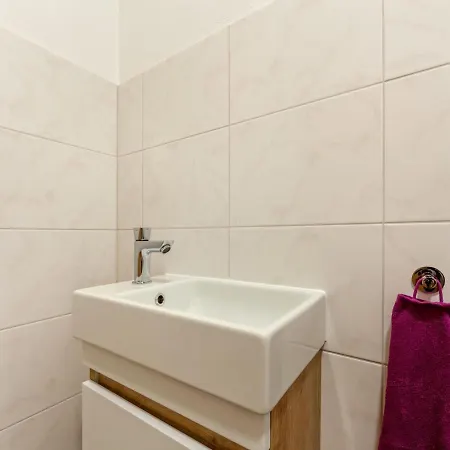 Apartment Birgit By Interhome